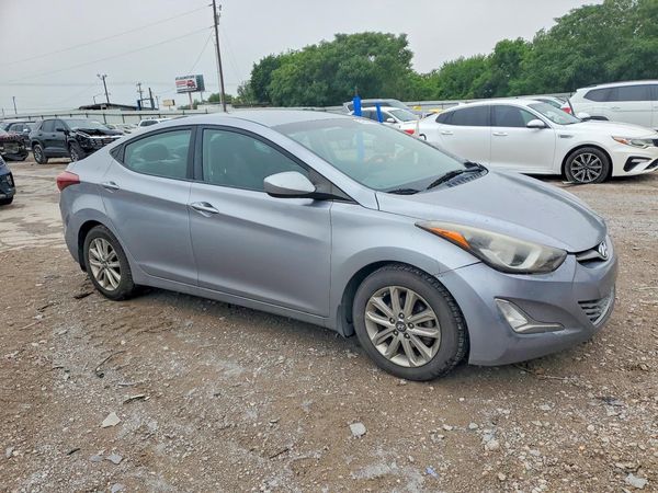 2015 HYUNDAI ELANTRA