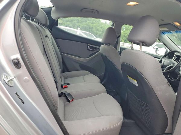 2015 HYUNDAI ELANTRA