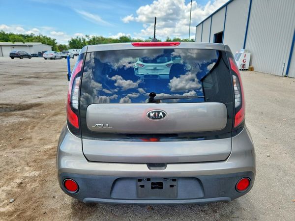 2018 KIA SOUL Base