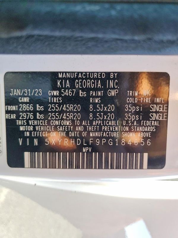 2023 KIA SORENTO EX