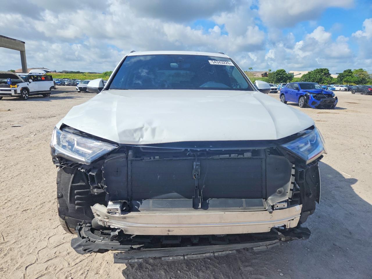 2022 AUDI Q7 quattro Premium Plus