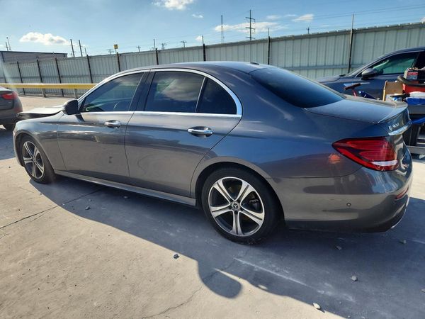 2018 MERCEDES-BENZ E E300