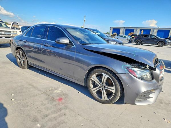 2018 MERCEDES-BENZ E E300