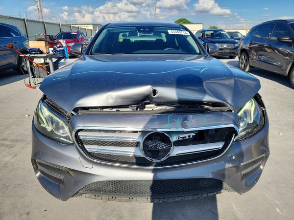 2018 MERCEDES-BENZ E E300