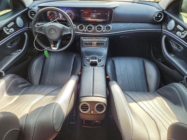 2018 MERCEDES-BENZ E E300