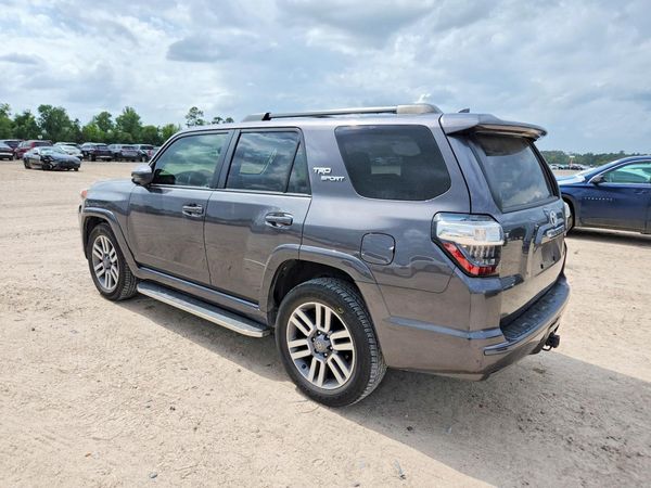 2023 TOYOTA 4RUNNER TRD Sport