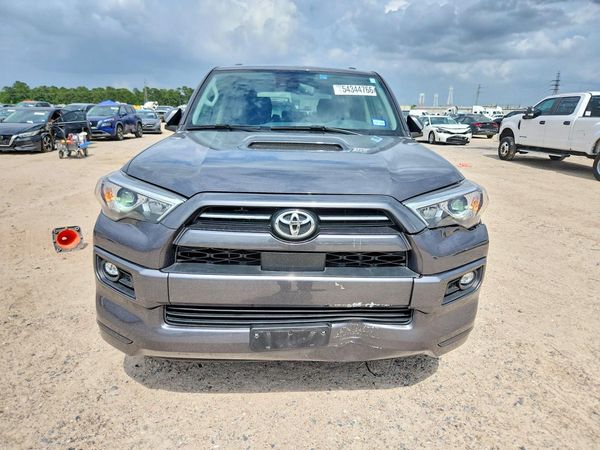 2023 TOYOTA 4RUNNER TRD Sport