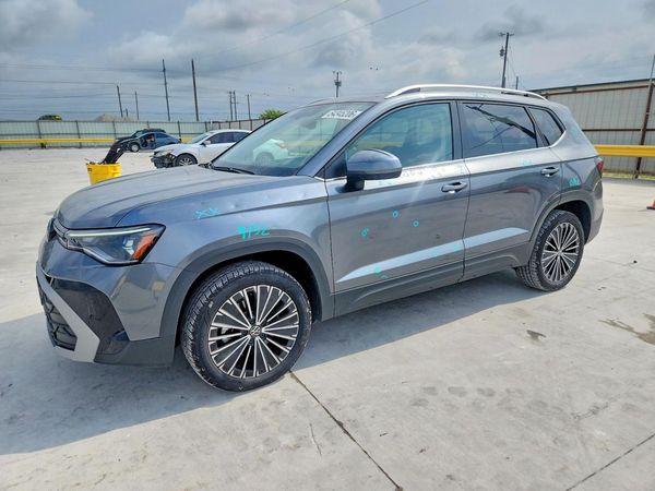 2025 VOLKSWAGEN TAOS SE