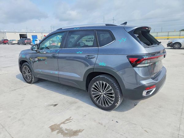 2025 VOLKSWAGEN TAOS SE