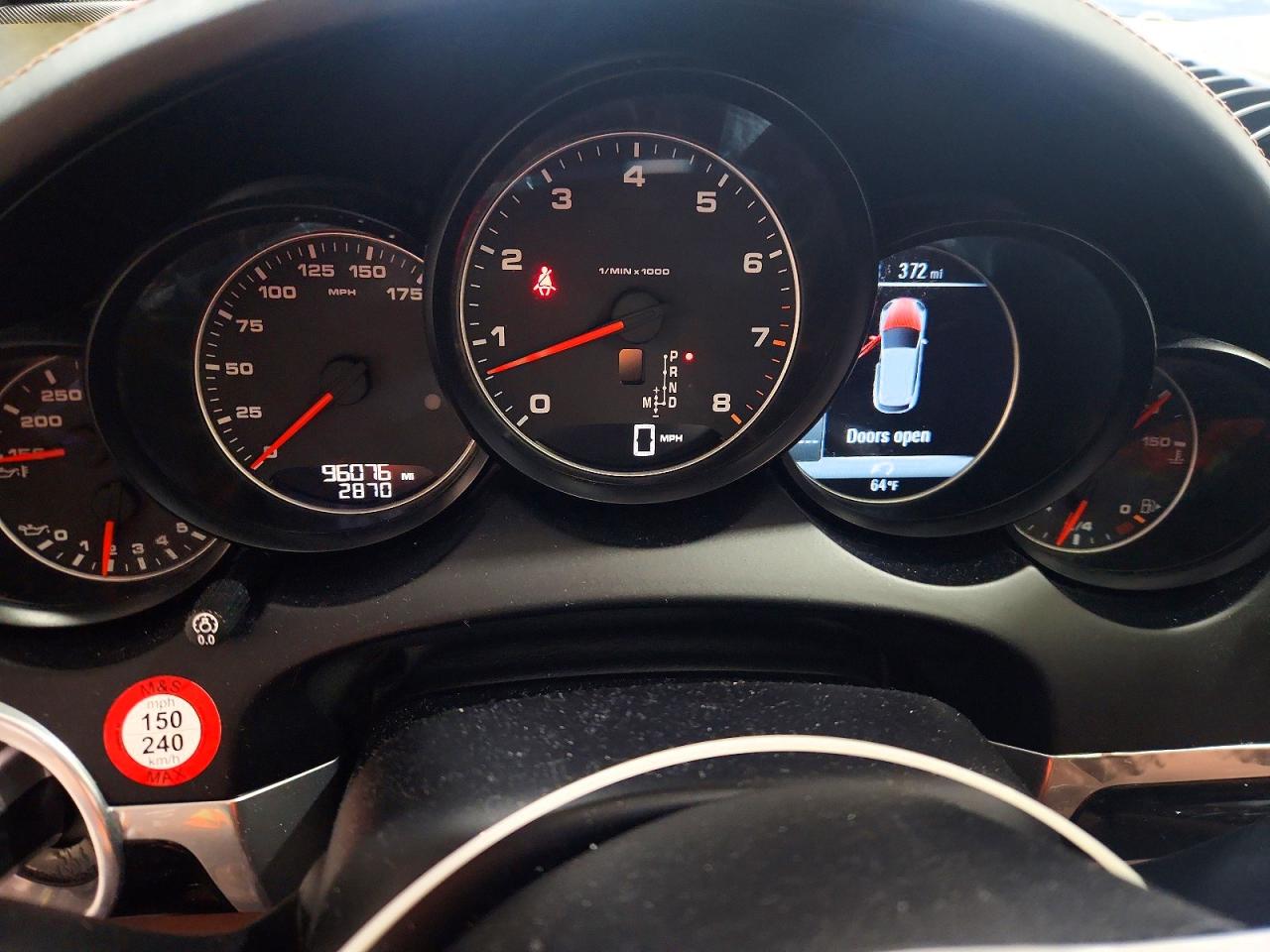2017 PORSCHE CAYENNE