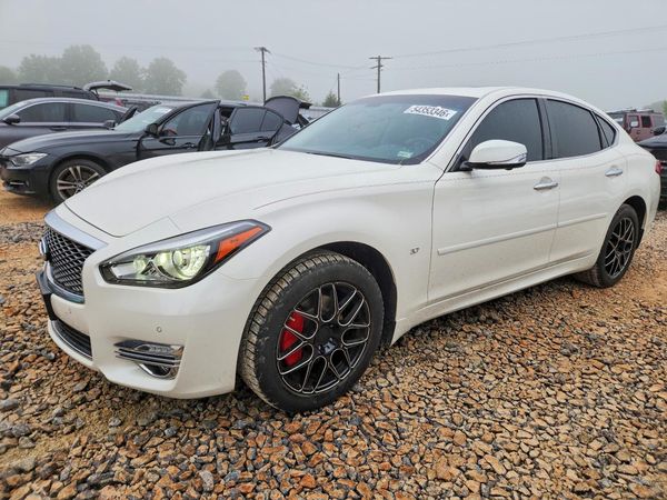 2019 INFINITI Q70