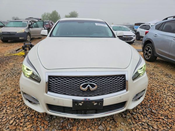 2019 INFINITI Q70
