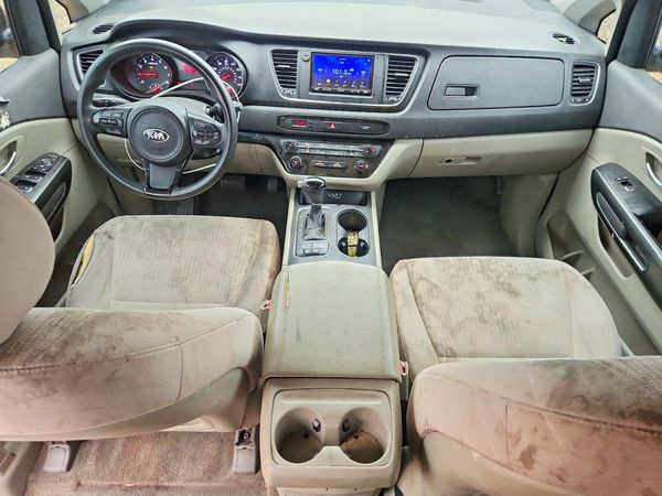 2016 KIA SEDONA LX - Middle-low