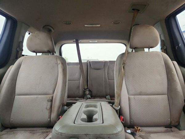 2016 KIA SEDONA LX - Middle-low