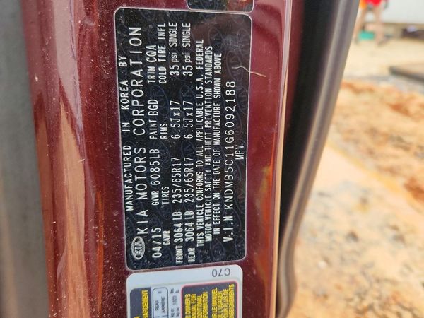 2016 KIA SEDONA LX - Middle-low