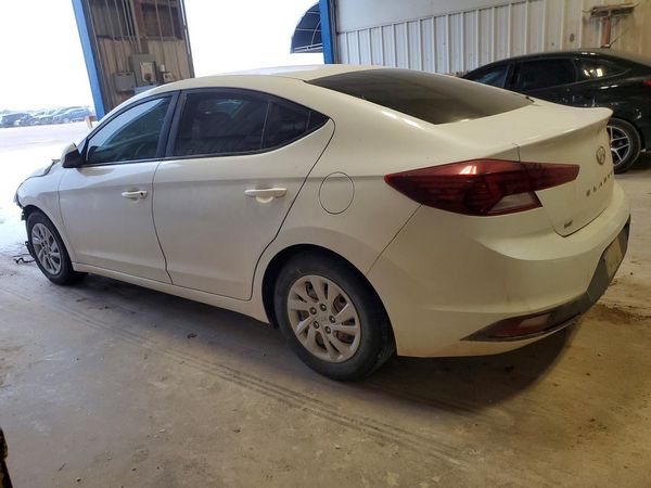 2019 HYUNDAI ELANTRA SE
