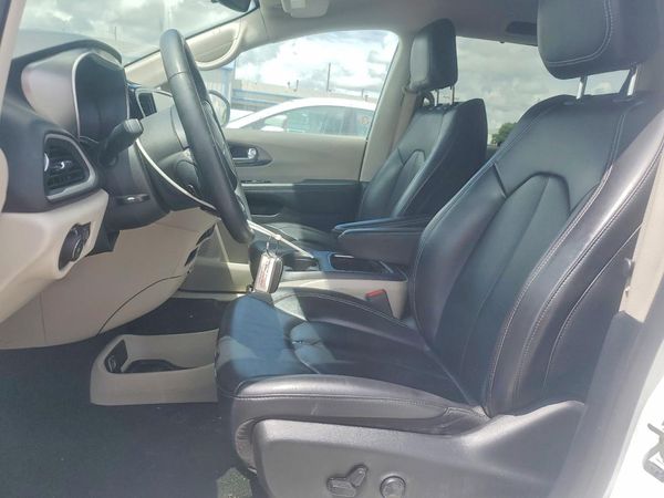 2023 CHRYSLER PACIFICA
