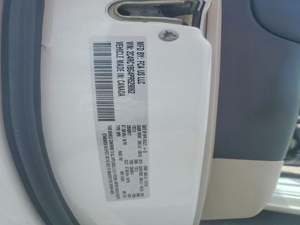 2023 CHRYSLER PACIFICA