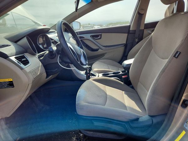2016 HYUNDAI ELANTRA