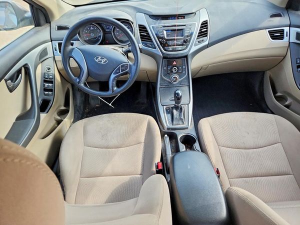 2016 HYUNDAI ELANTRA