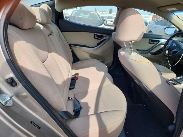 2016 HYUNDAI ELANTRA