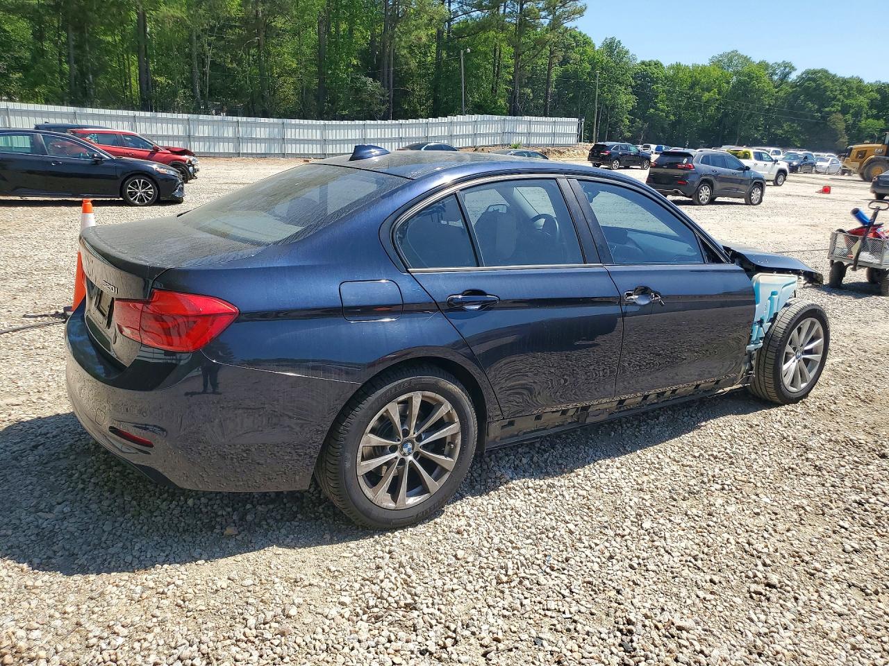 2016 BMW 320