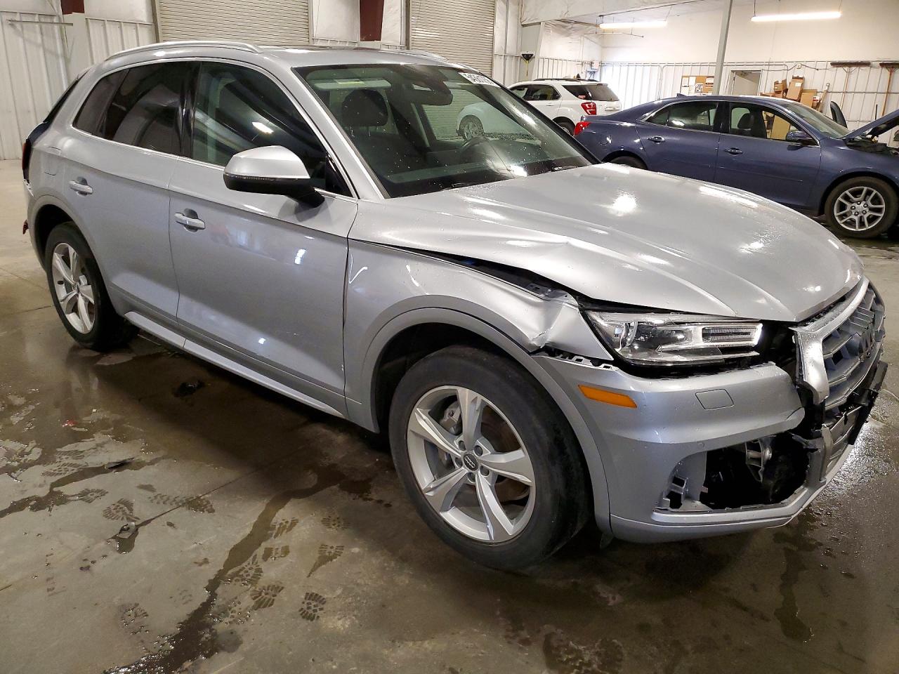 2020 AUDI Q5 quattro Premium