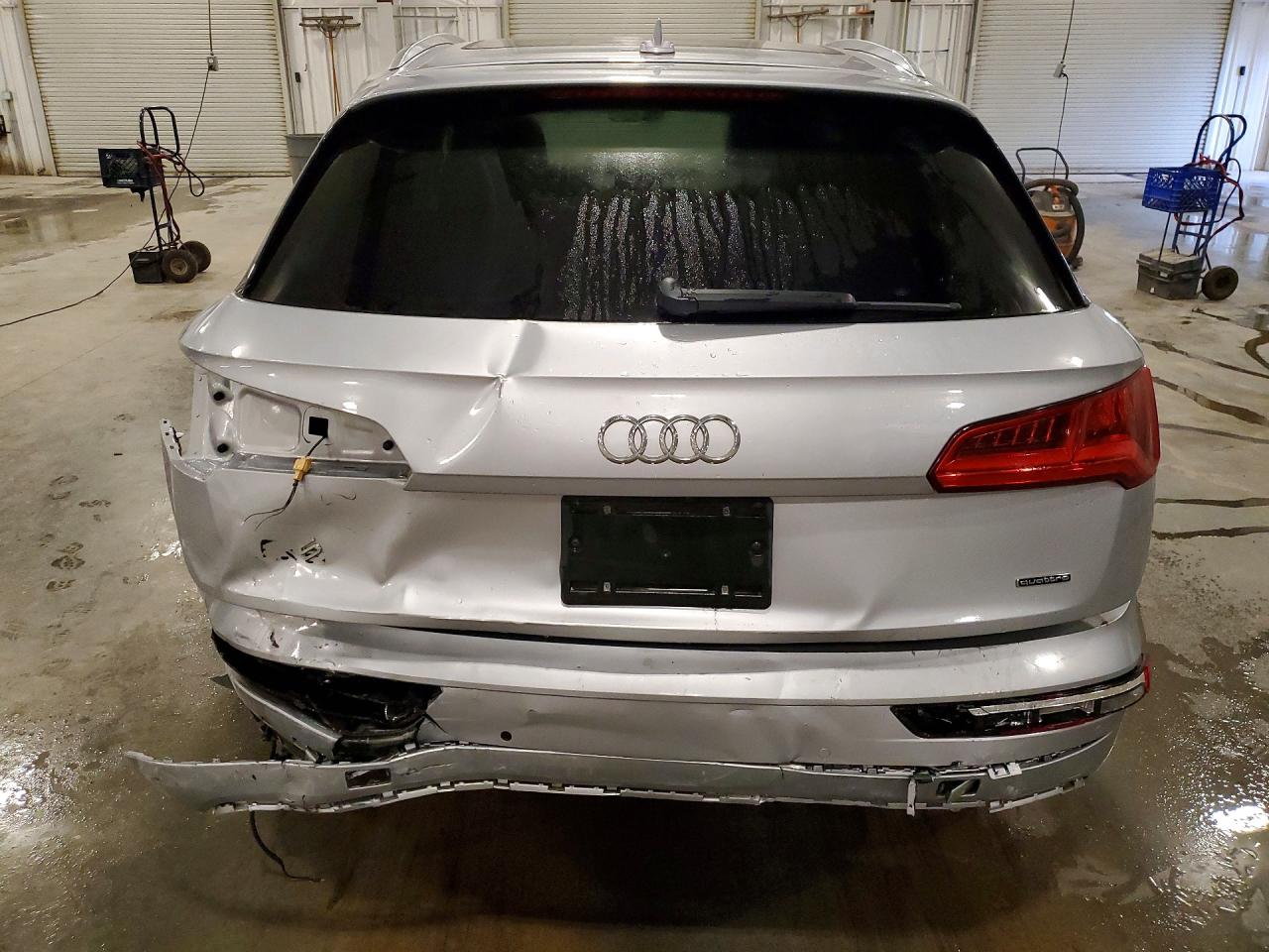 2020 AUDI Q5 quattro Premium