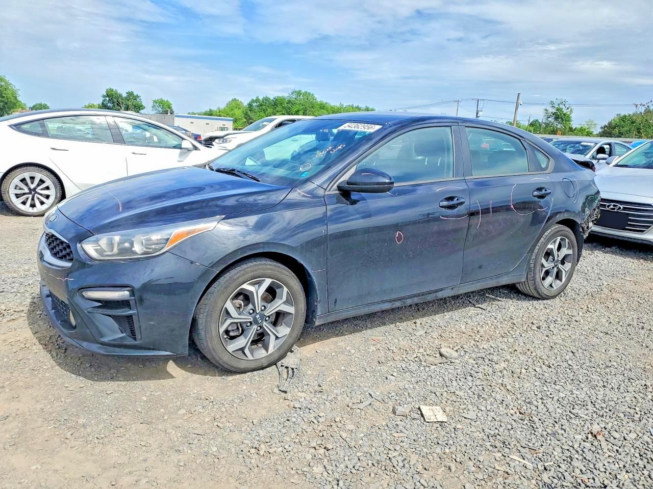 2021 KIA FORTE FE, LXS
