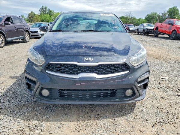 2021 KIA FORTE FE, LXS