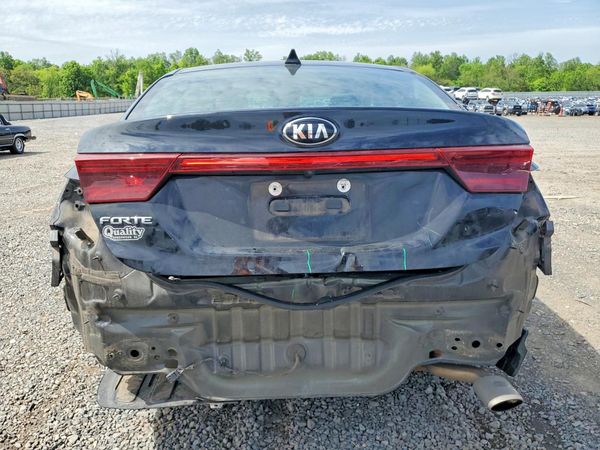 2021 KIA FORTE FE, LXS