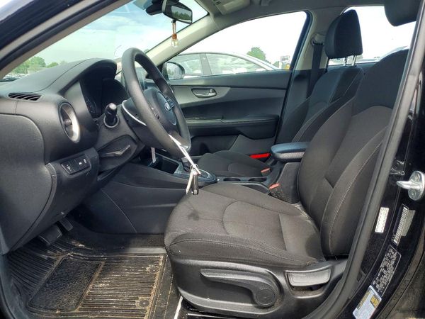 2021 KIA FORTE FE, LXS