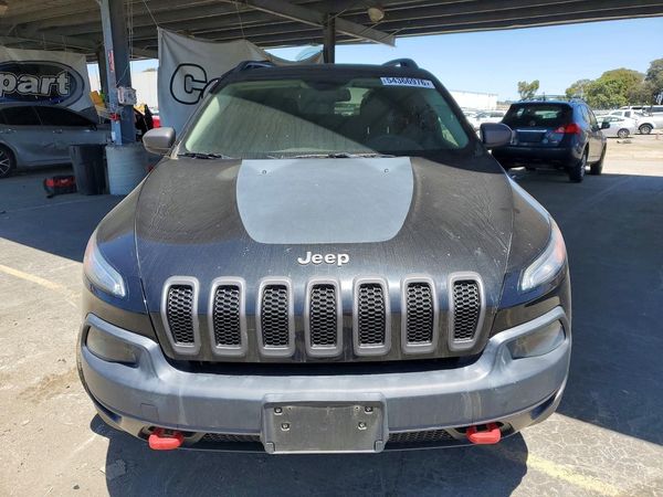 2015 JEEP CHEROKEE TRAILHAWK 4X4