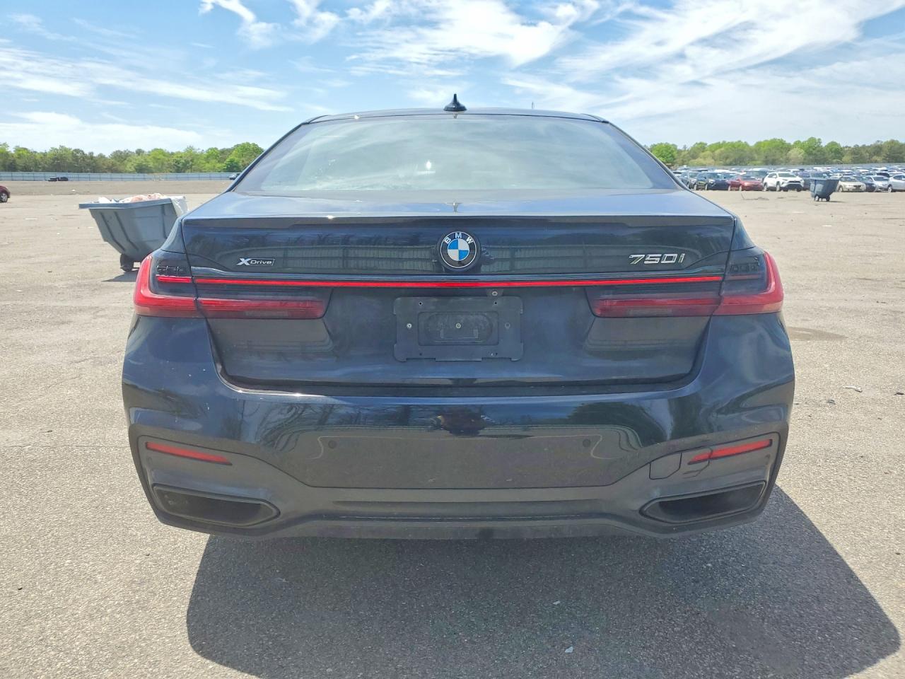 2020 BMW 750