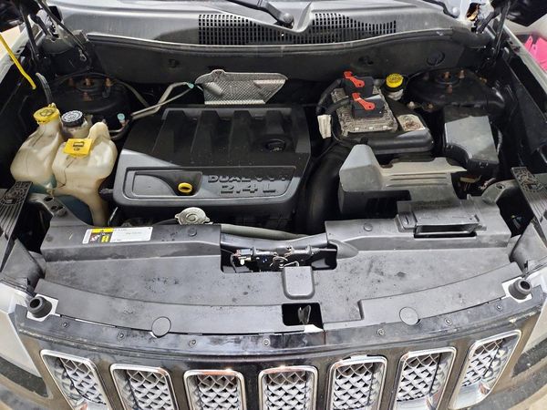 2017 JEEP COMPASS LATITUDE FWD