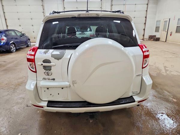 2012 TOYOTA RAV4 High