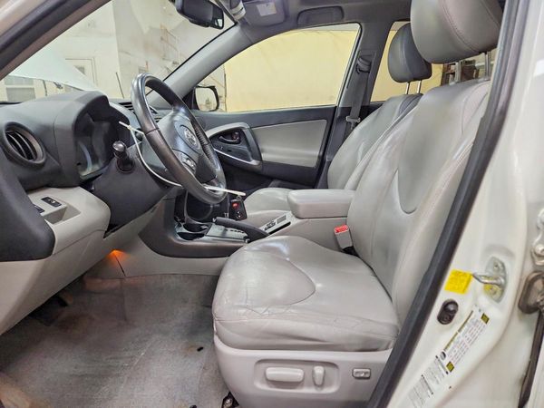 2012 TOYOTA RAV4 High