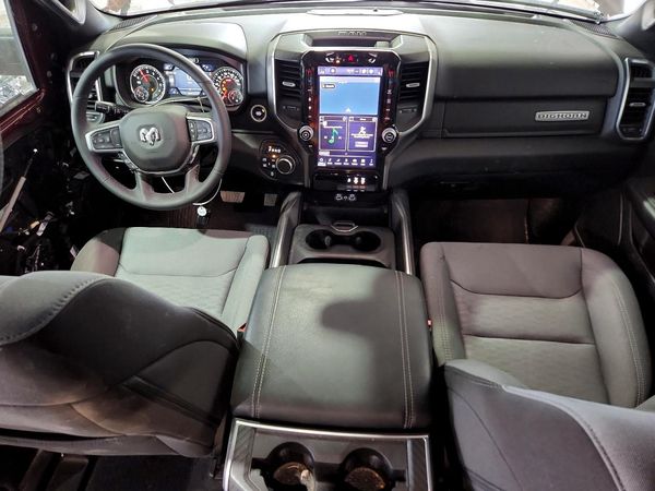 2025 RAM 1500 Big Horn/Lonestar