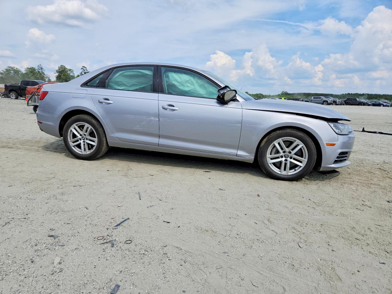2017 AUDI A4 quattro Premium