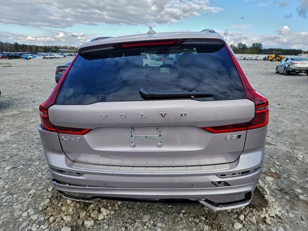 2026 VOLVO XC60 Plus Dark — DIRR