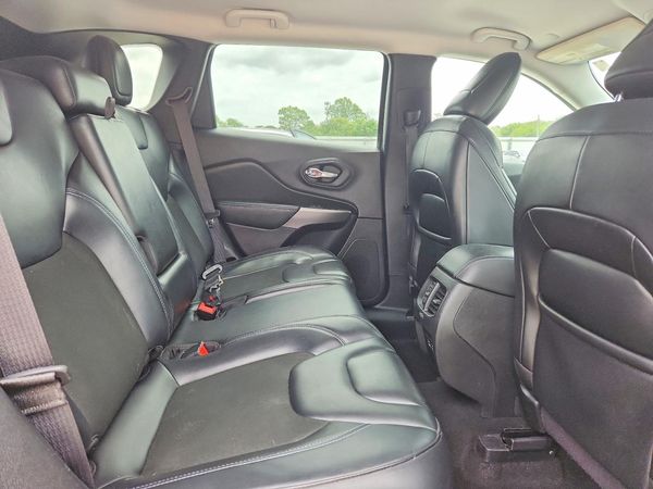 2021 JEEP CHEROKEE LATITUDE PLUS FWD