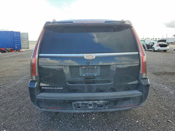 2016 CADILLAC ESCALADE