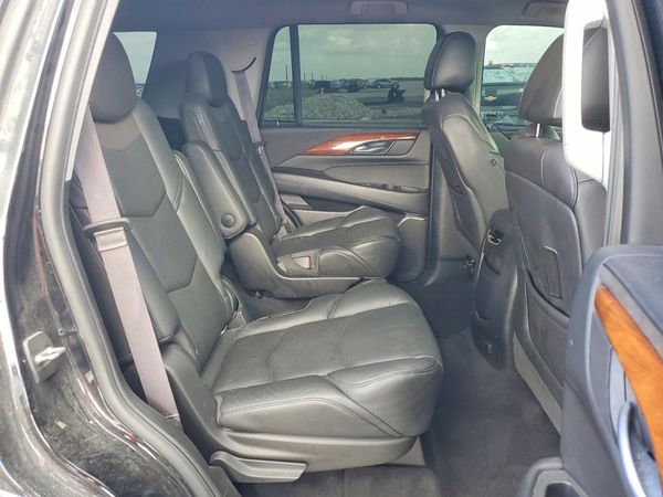 2016 CADILLAC ESCALADE
