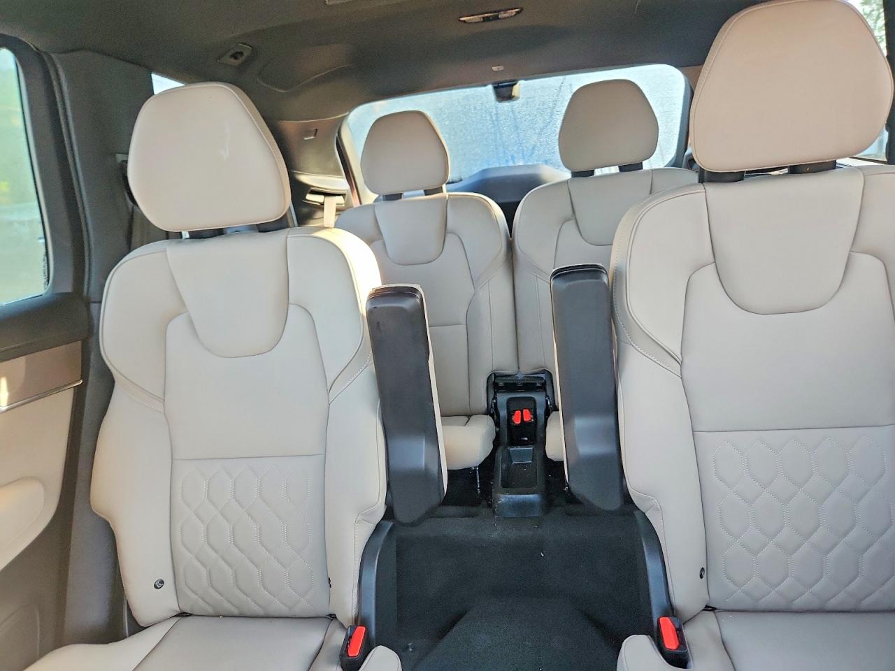 2026 VOLVO XC90 Plus Bright