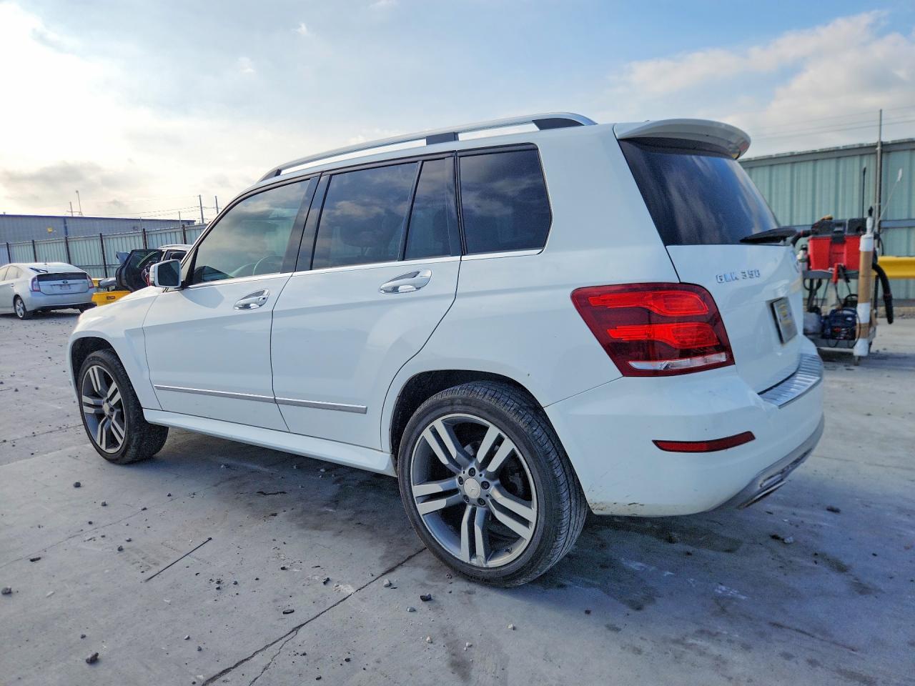2014 MERCEDES-BENZ GLK GLK350