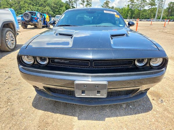 2023 DODGE CHALLENGER SXT