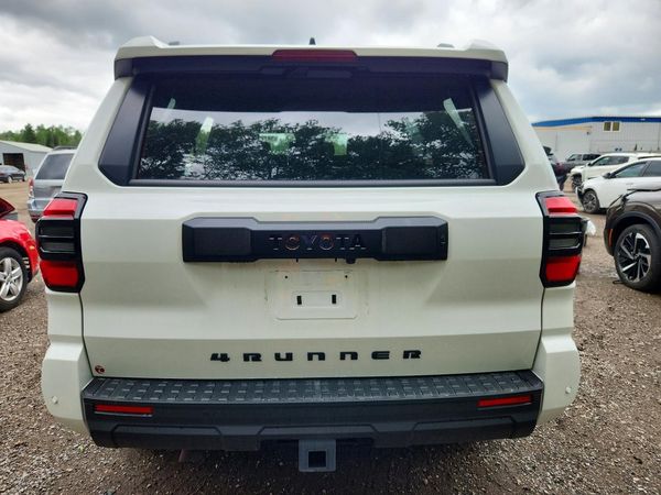 2025 TOYOTA 4RUNNER