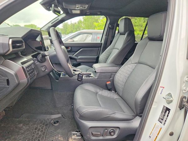 2025 TOYOTA 4RUNNER