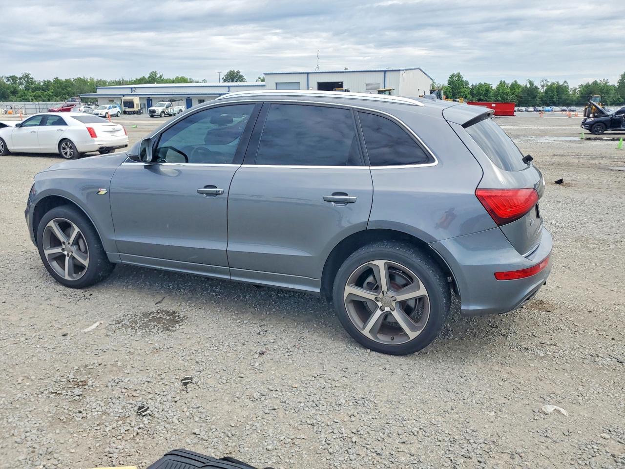 2017 AUDI Q5
