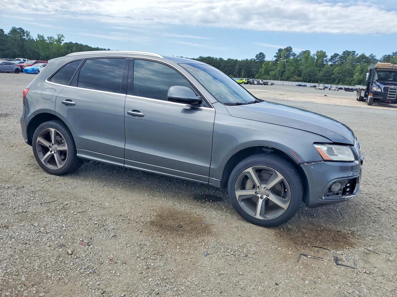 2017 AUDI Q5